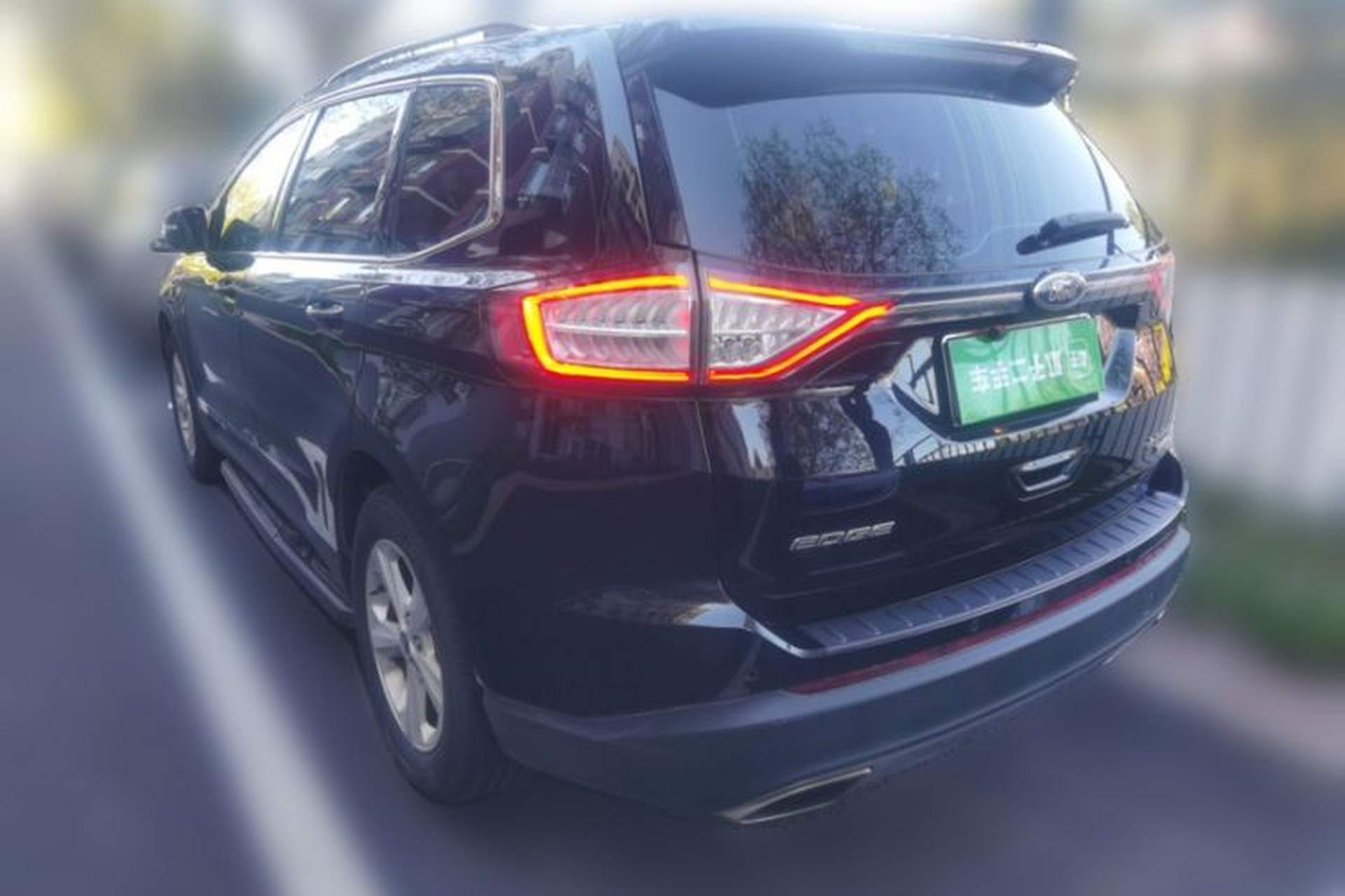 Used Ford Edge 2018 EcoBoost 245 Two-Wheel-Drive Titanium 5-Seater China V Standard Exterior 3