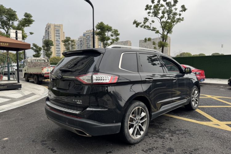 Used Ford Edge 2018 EcoBoost 245 4x4 Titanium Plus 7-Seater China V Standard Exterior 3