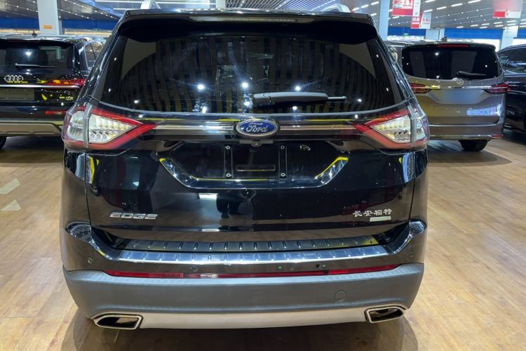 Used Ford Edge 2018 EcoBoost 245 Two-Wheel-Drive Titanium 7-Seater China V Standard Exterior 4
