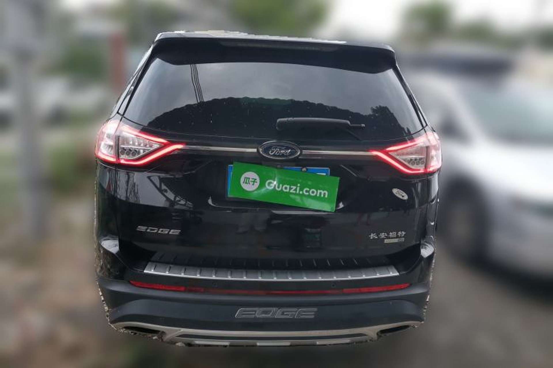 Used Ford Edge 2018 EcoBoost 245 Four-Wheel Drive Titanium 7-Seater Exterior 4