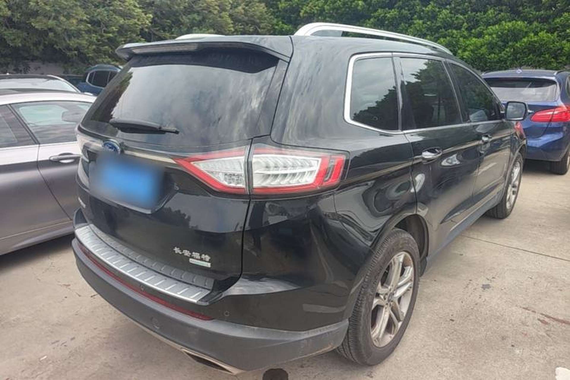 Used Ford Edge 2018 EcoBoost 245 Two-Wheel-Drive Titanium 7-Seater China V Standard Exterior 5