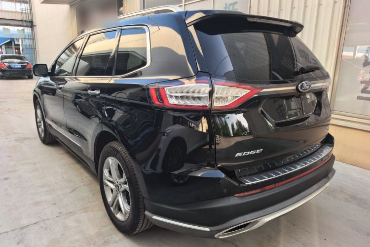 Used Ford Edge 2018 EcoBoost 245 Two-Wheel-Drive Titanium 7-Seater China V Standard Exterior 5