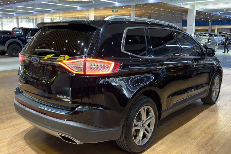 Used Ford Edge 2018 EcoBoost 245 Two-Wheel-Drive Titanium 7-Seater China V Standard Exterior 6