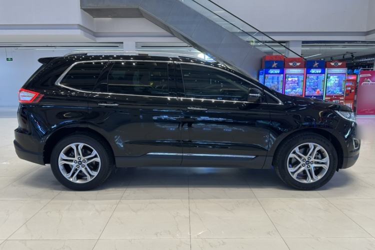Used Ford Edge 2018 EcoBoost 245 Two-Wheel-Drive Titanium 7-Seater China VI Standard Exterior 8