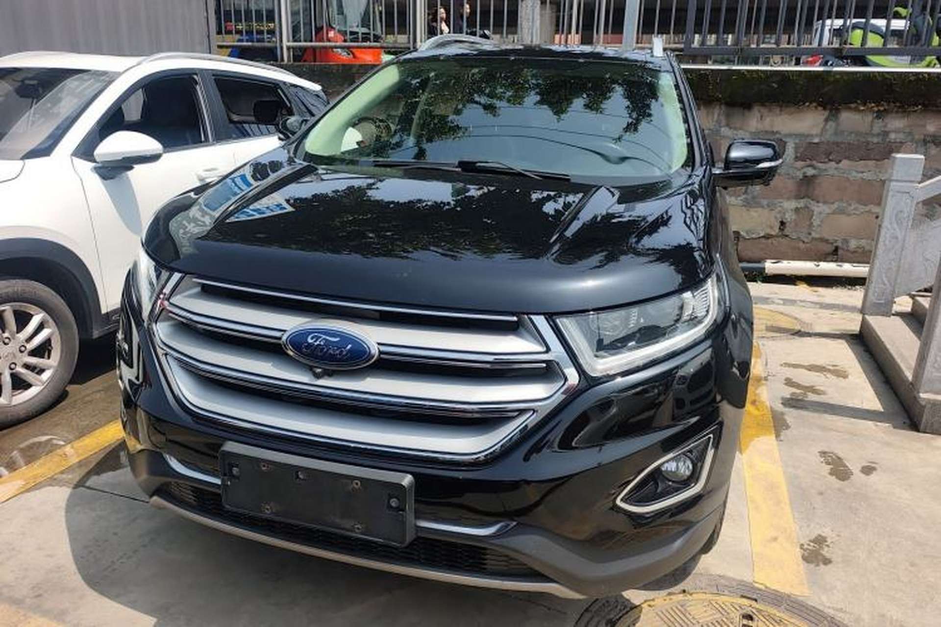 Used Ford Edge 2018 EcoBoost 245 Two-Wheel-Drive Titanium 7-Seater China V Standard Front