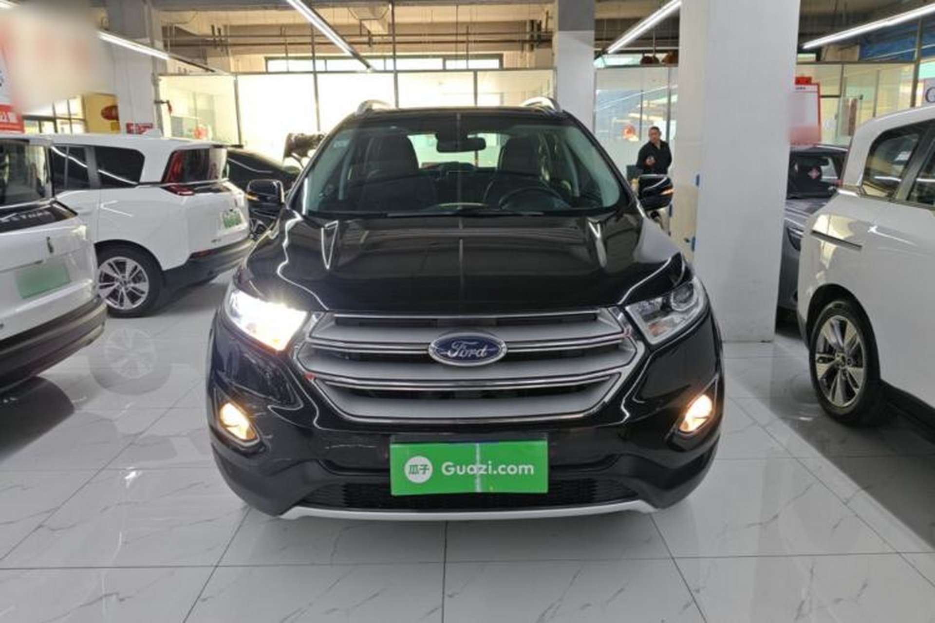Used Ford Edge 2018 EcoBoost 245 Two-Wheel-Drive Platinum Edition 7-Seater China V Emission Standard Front