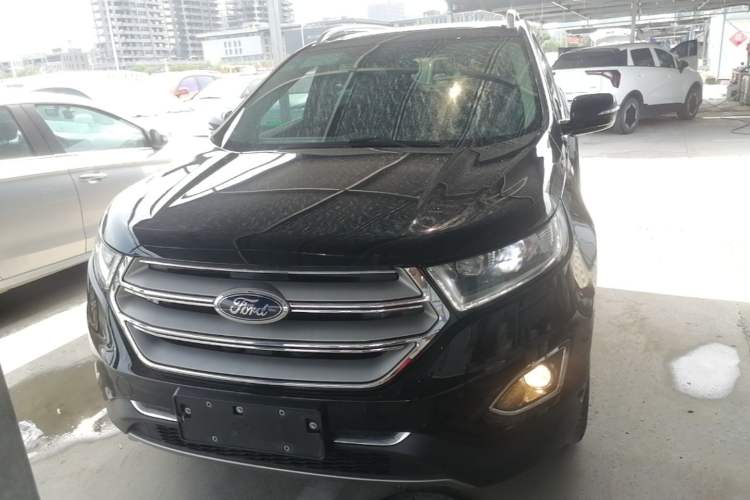 Used Ford Edge 2018 EcoBoost 245 Four-Wheel Drive Titanium 7-Seater Front