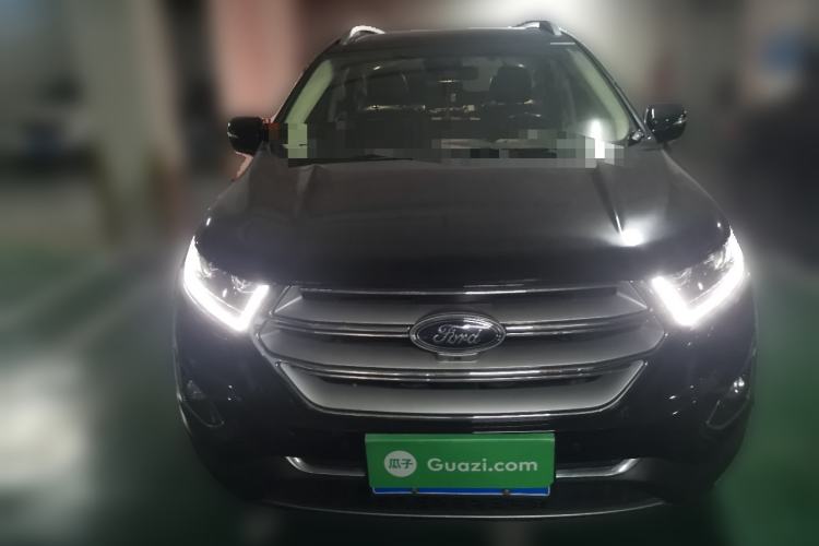 Used Ford Edge 2018 EcoBoost 245 Four-Wheel Drive Titanium 7-Seater Front