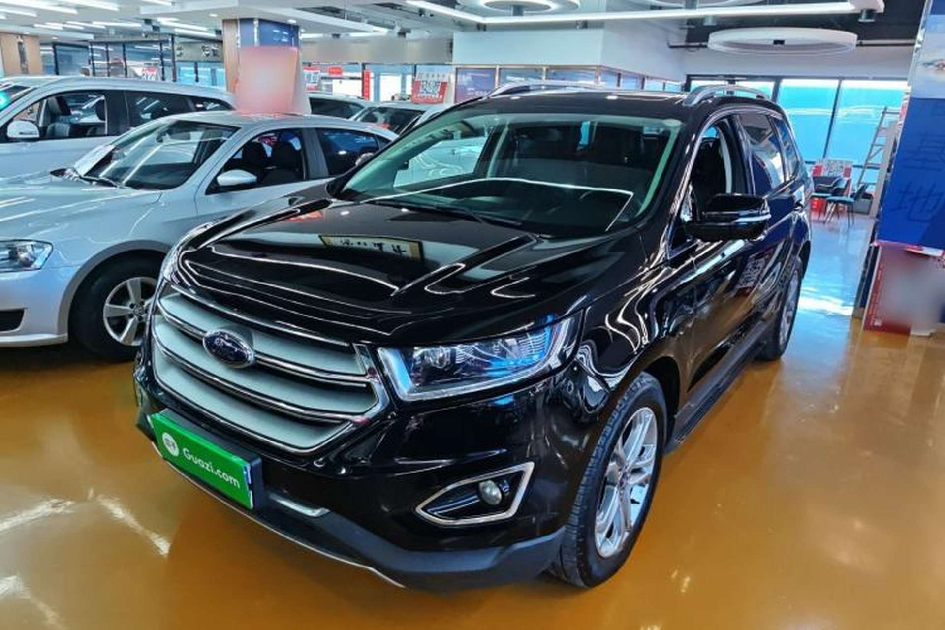Used Ford Edge 2018 EcoBoost 245 Two-Wheel-Drive Titanium 7-Seater China V Standard Front Left 45 Deg
