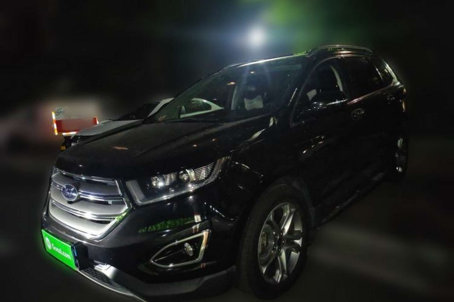 Used Ford Edge 2018 EcoBoost 245 Two-Wheel-Drive Titanium 7-Seater China V Standard Front Left 45 Deg