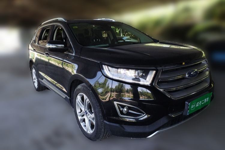 Used Ford Edge 2018 EcoBoost 245 Two-Wheel-Drive Titanium 7-Seater China V Standard Front Right 45 Deg