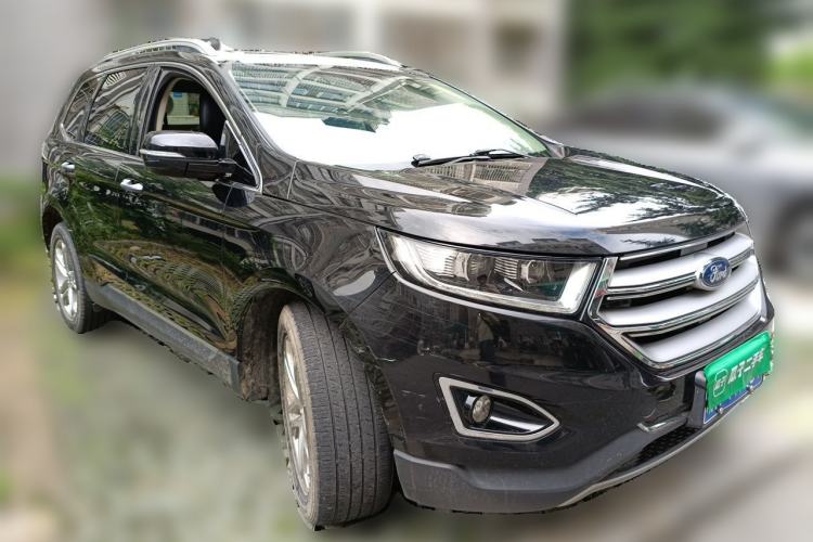 Used Ford Edge 2018 EcoBoost 245 Two-Wheel-Drive Titanium 7-Seater China V Standard Front Right 45 Deg