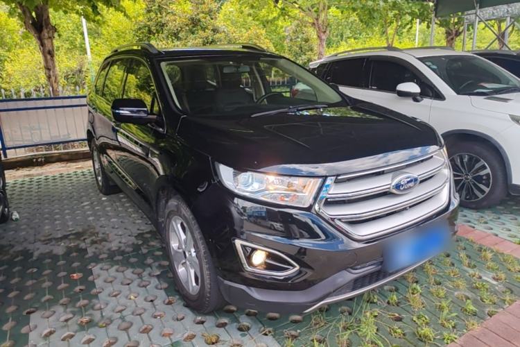 Used Ford Edge 2018 EcoBoost 245 Two-Wheel-Drive Titanium 5-Seater China V Standard Front Right 45 Deg