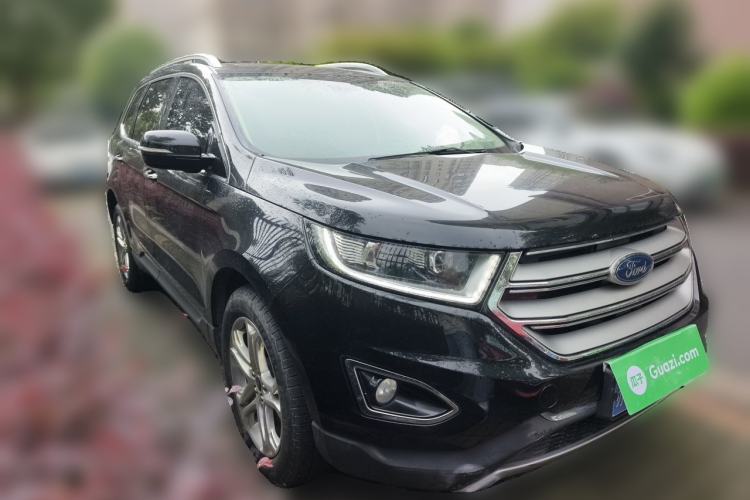 Used Ford Edge 2018 EcoBoost 245 Two-Wheel-Drive Titanium 7-Seater China V Standard Front Right 45 Deg