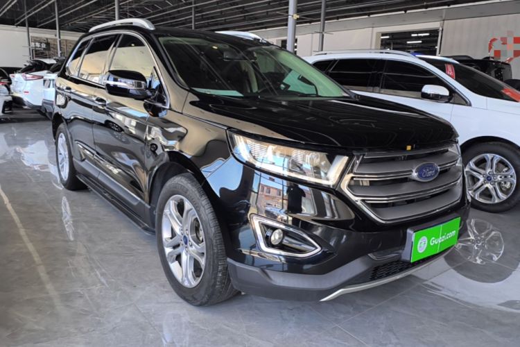 Used Ford Edge 2018 EcoBoost 245 Two-Wheel-Drive Titanium 7-Seater China V Standard Front Right 45 Deg