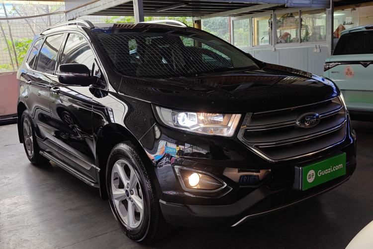 Used Ford Edge 2018 EcoBoost 245 Two-Wheel-Drive Titanium 5-Seater China V Standard Front Right 45 Deg