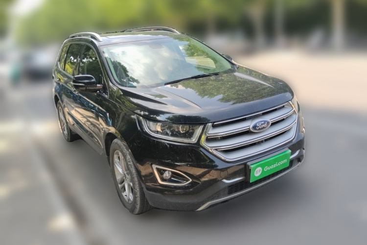 Used Ford Edge 2018 EcoBoost 245 Two-Wheel-Drive Titanium 7-Seater China V Standard Front Right 45 Deg