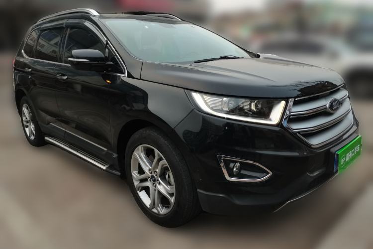 Used Ford Edge 2018 EcoBoost 245 Two-Wheel-Drive Titanium 7-Seater China V Standard Front Right 45 Deg