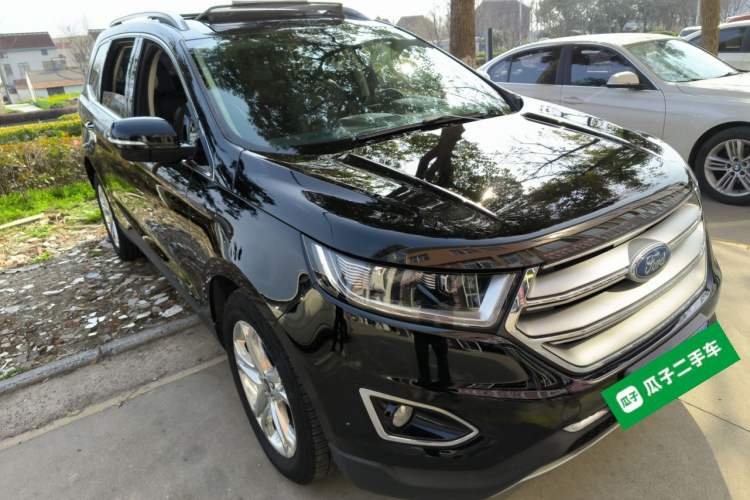 Used Ford Edge 2018 EcoBoost 245 Two-Wheel-Drive Titanium 7-Seater China V Standard Front Right 45 Deg