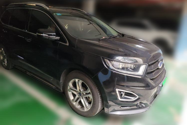 Used Ford Edge 2018 EcoBoost 245 Two-Wheel-Drive Titanium 7-Seater China V Standard Front Right 45 Deg