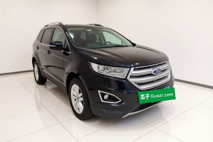 Used Ford Edge 2018 EcoBoost 245 Two-Wheel-Drive Platinum Edition 5 Seats Front Right 45 Deg