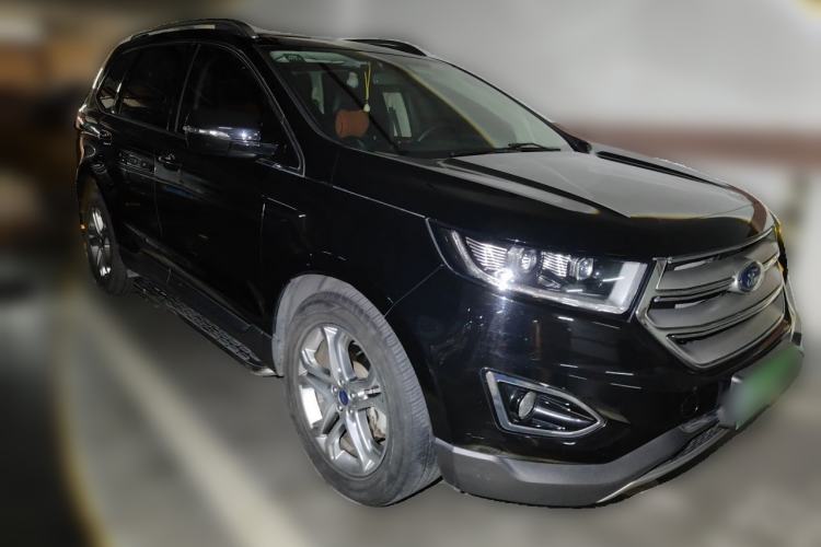 Used Ford Edge 2018 EcoBoost 245 Two-Wheel-Drive Titanium 7-Seater China V Standard Front Right 45 Deg