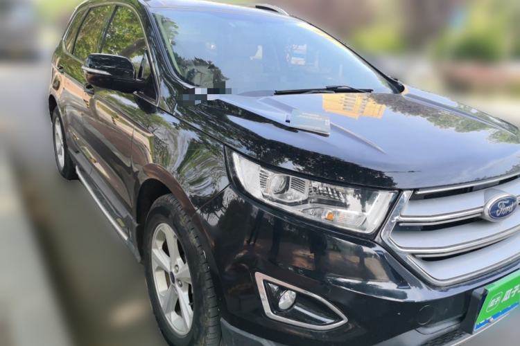 Used Ford Edge 2018 EcoBoost 245 Two-Wheel-Drive Titanium 5-Seater China V Standard Front Right 45 Deg