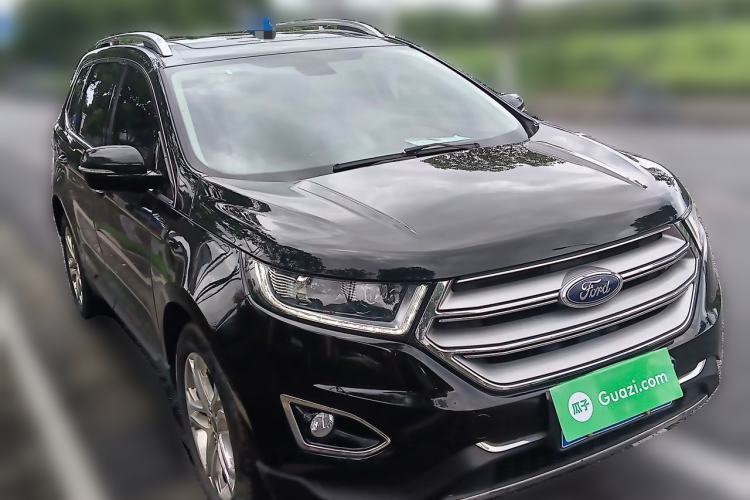 Used Ford Edge 2018 EcoBoost 245 Two-Wheel-Drive Titanium 7-Seater China V Standard Front Right 45 Deg