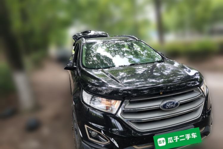 Used Ford Edge 2018 EcoBoost 245 Two-Wheel-Drive Titanium 5-Seater China V Standard Front Right 45 Deg