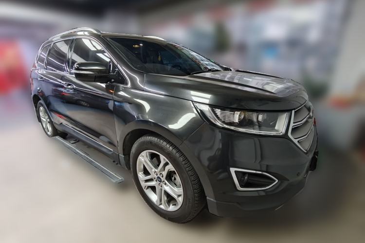 Used Ford Edge 2018 EcoBoost 245 Two-Wheel-Drive Titanium 7-Seater China V Standard Front Right 45 Deg
