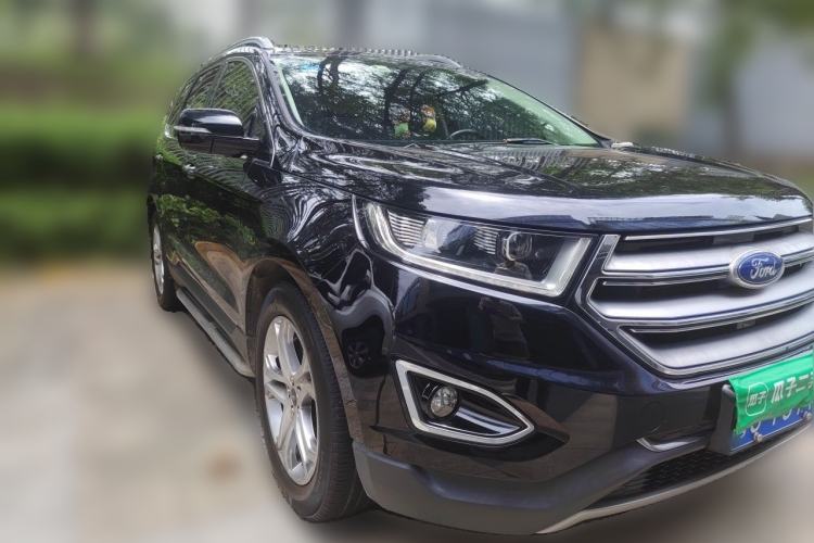 Used Ford Edge 2018 EcoBoost 245 Two-Wheel-Drive Titanium 7-Seater China V Standard Front Right 45 Deg