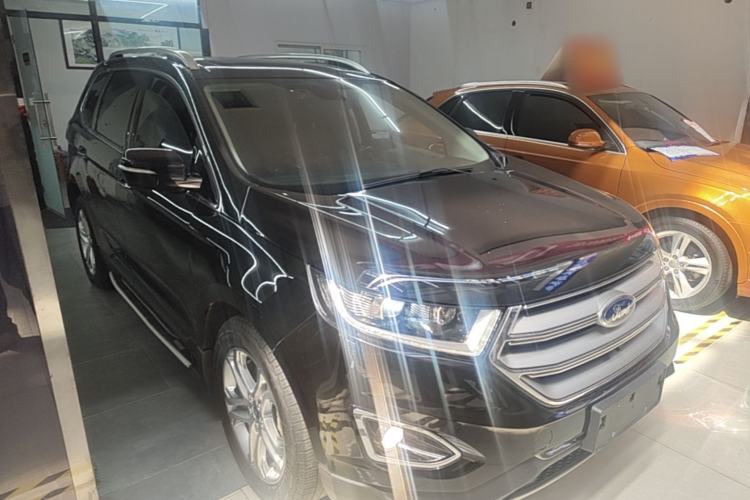 Used Ford Edge 2018 EcoBoost 245 Two-Wheel-Drive Titanium 7-Seater China V Standard Front Right 45 Deg