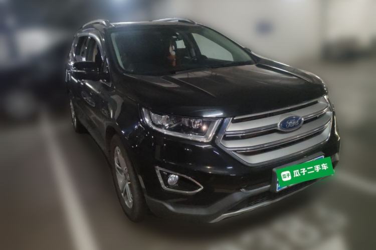 Used Ford Edge 2018 EcoBoost 245 Two-Wheel-Drive Titanium 7-Seater China V Standard Front Right 45 Deg