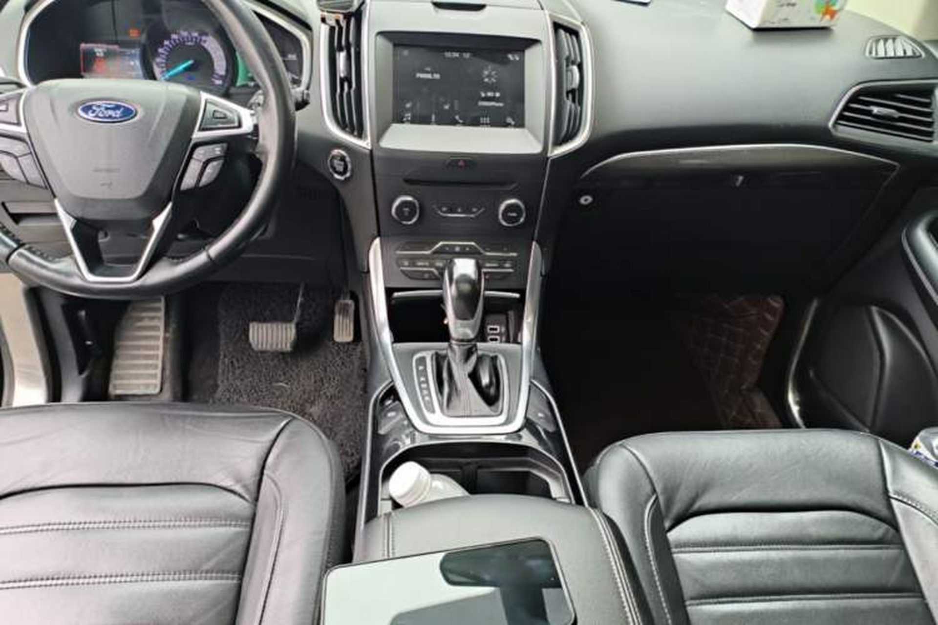 Used Ford Edge 2018 EcoBoost 245 Two-Wheel-Drive Titanium 7-Seater China V Standard Gear Lever