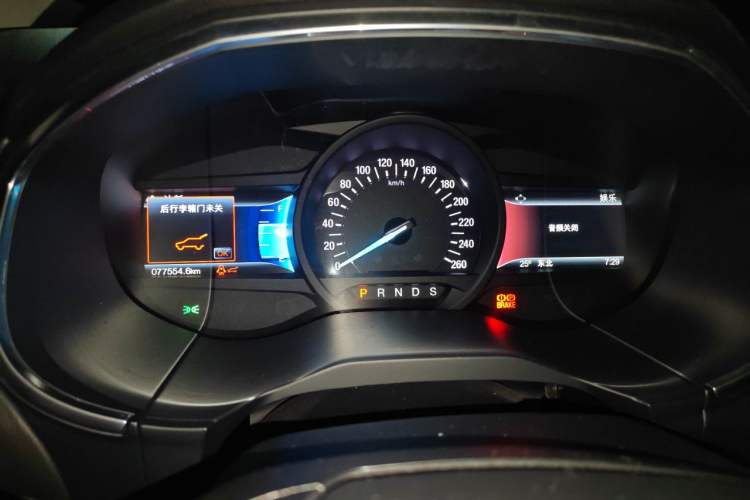 Used Ford Edge 2018 EcoBoost 245 Two-Wheel-Drive Titanium 7-Seater China V Standard Instrument Cluster