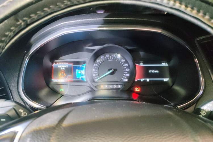 Used Ford Edge 2018 EcoBoost 245 Two-Wheel-Drive Titanium 7-Seater China V Standard Instrument Cluster