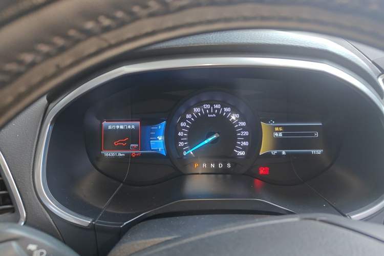 Used Ford Edge 2018 EcoBoost 245 Two-Wheel-Drive Titanium 7-Seater China V Standard Instrument Cluster