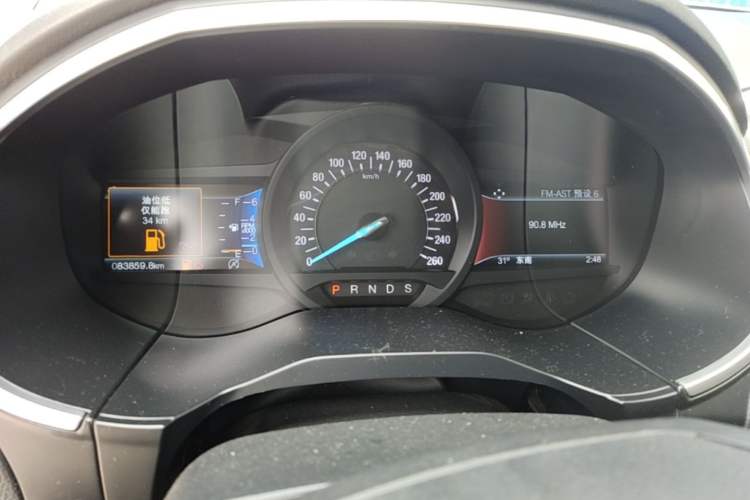 Used Ford Edge 2018 EcoBoost 245 Two-Wheel-Drive Titanium 7-Seater China VI Standard Instrument Cluster