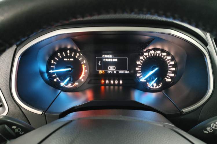 Used Ford Edge 2018 EcoBoost 245 Two-Wheel-Drive Platinum Edition 7-Seater China V Emission Standard Instrument Cluster