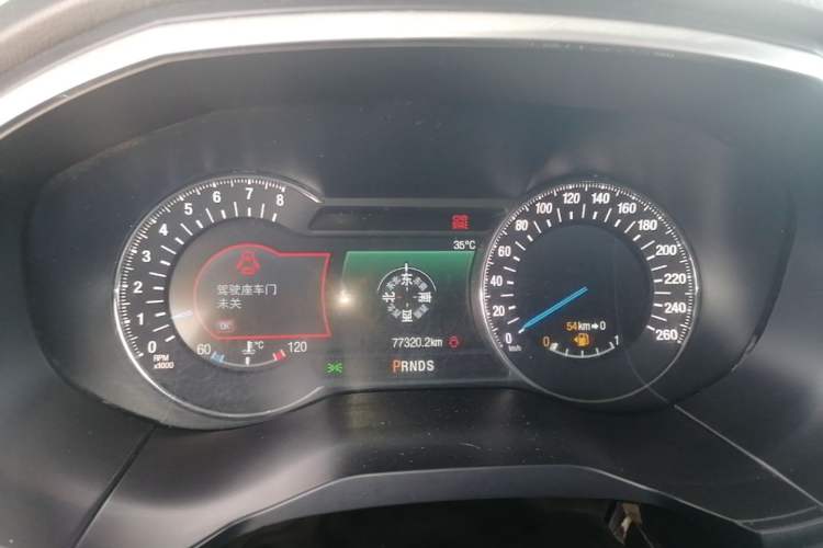 Used Ford Edge 2018 EcoBoost 245 Four-Wheel Drive Titanium 7-Seater Instrument Cluster