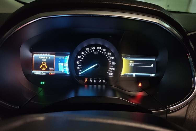 Used Ford Edge 2018 EcoBoost 245 Two-Wheel-Drive Titanium 7-Seater China V Standard Instrument Cluster
