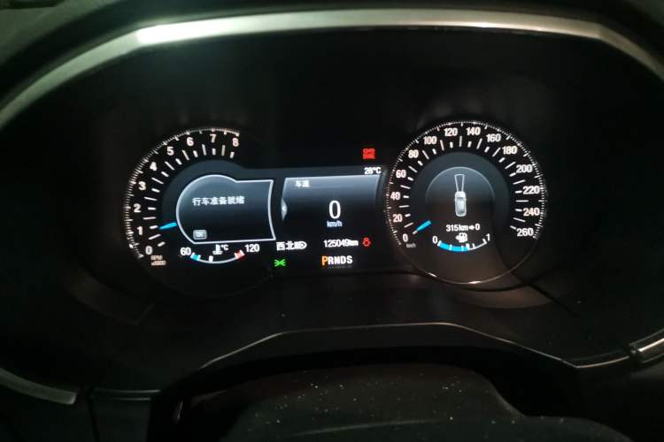 Used Ford Edge 2018 EcoBoost 245 Four-Wheel Drive Titanium 7-Seater Instrument Cluster