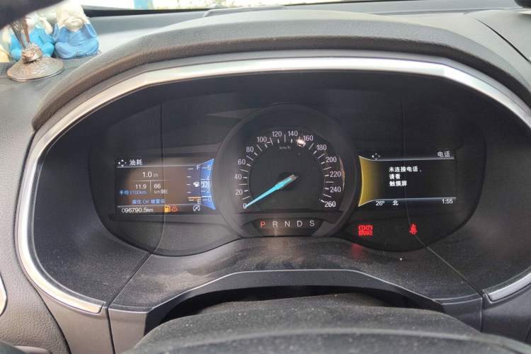 Used Ford Edge 2018 EcoBoost 245 Two-Wheel-Drive Titanium 7-Seater China V Standard Instrument Cluster