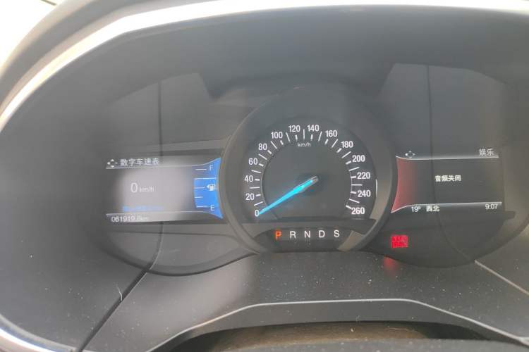 Used Ford Edge 2018 EcoBoost 245 Two-Wheel-Drive Titanium 7-Seater China V Standard Instrument Cluster