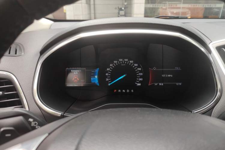 Used Ford Edge 2018 EcoBoost 245 Two-Wheel-Drive Titanium 7-Seater China V Standard Instrument Cluster