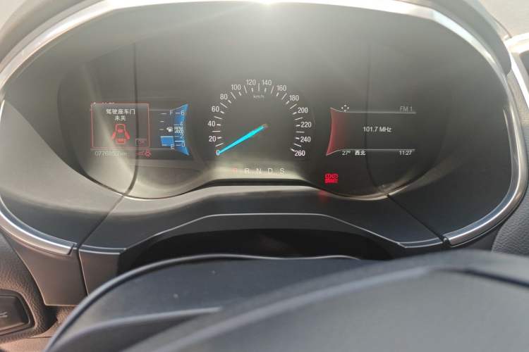 Used Ford Edge 2018 EcoBoost 245 Two-Wheel-Drive Titanium 7-Seater China V Standard Instrument Cluster
