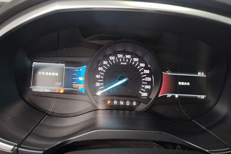 Used Ford Edge 2018 EcoBoost 245 Two-Wheel-Drive Titanium 7-Seater China VI Standard Instrument Cluster