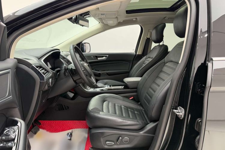 Used Ford Edge 2018 EcoBoost 245 Two-Wheel-Drive Titanium 7-Seater China V Standard Interior 2