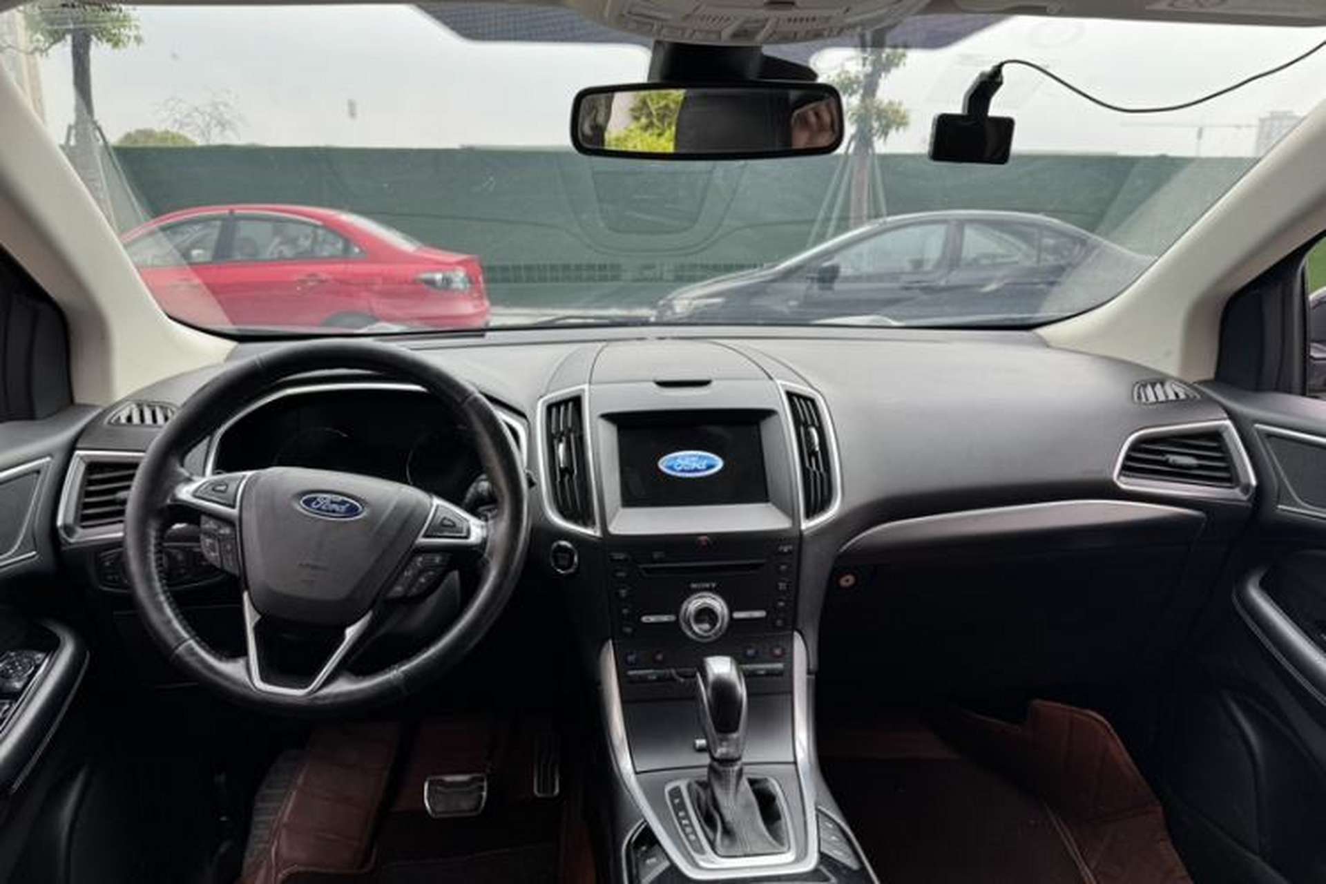 Used Ford Edge 2018 EcoBoost 245 4x4 Titanium Plus 7-Seater China V Standard Interior 3
