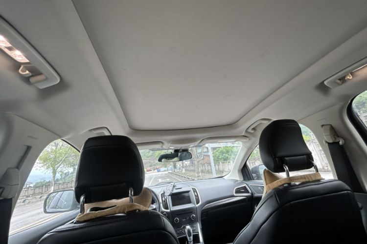 Used Ford Edge 2018 EcoBoost 245 Two-Wheel-Drive Titanium 7-Seater China V Standard Interior 6